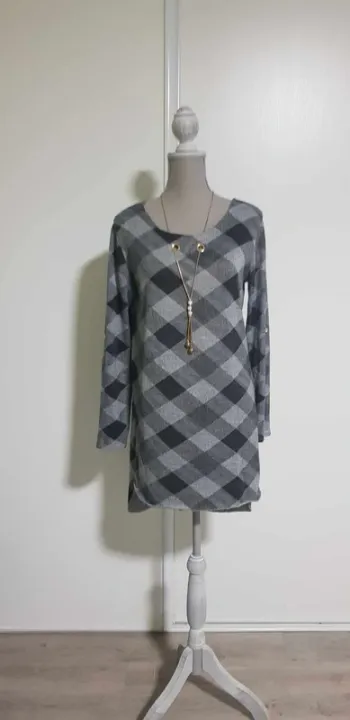 Robe douce avec collier