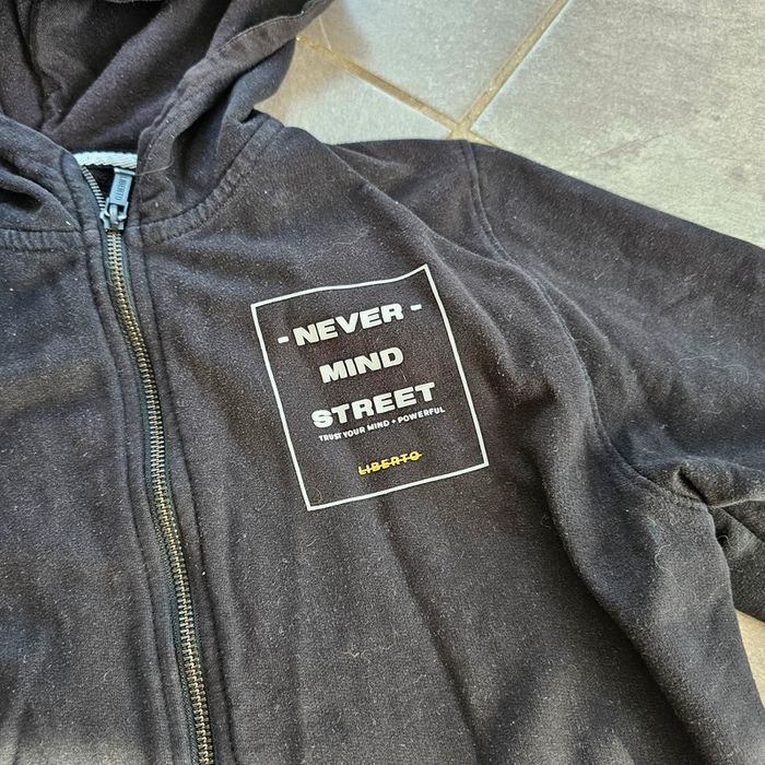 Veste à capuche 16 ans - photo numéro 2