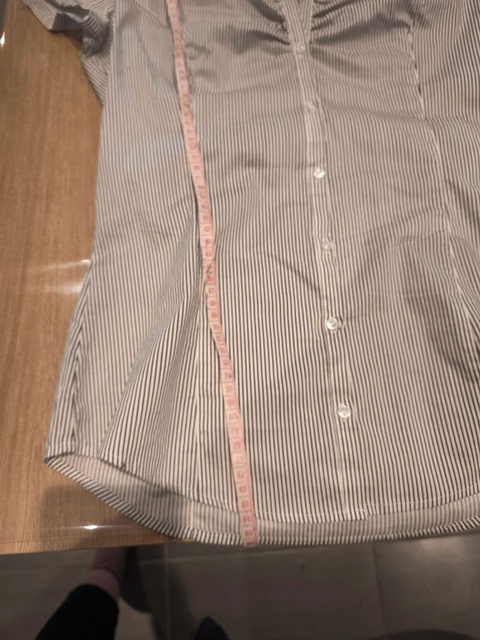 Chemise rayée blanc et bleu manches courtes Taille M KIABI - photo numéro 4