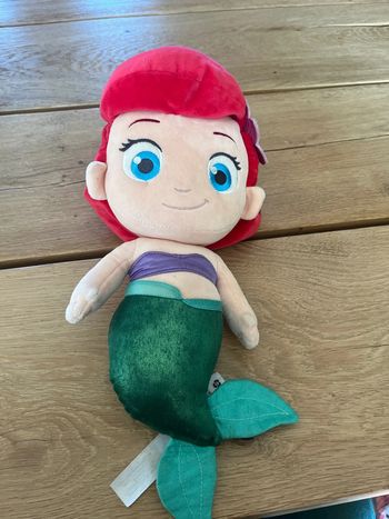 Peluche ariel the Disney store