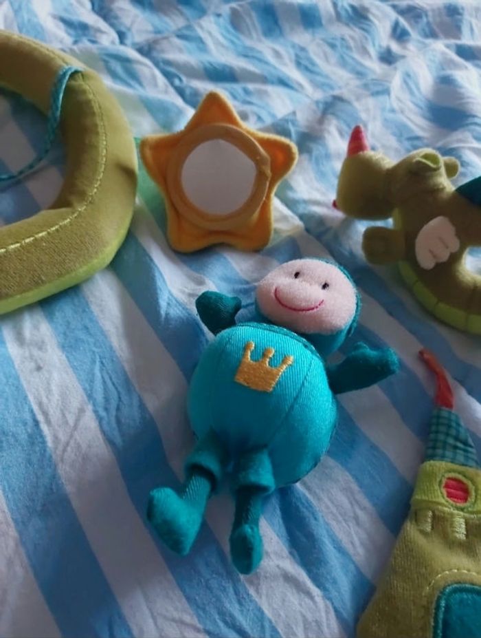 Mobile Walter le dragon - photo numéro 8