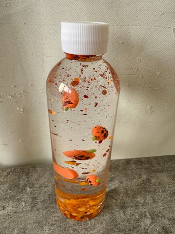 Bouteille sensorielle thème  citrouille 