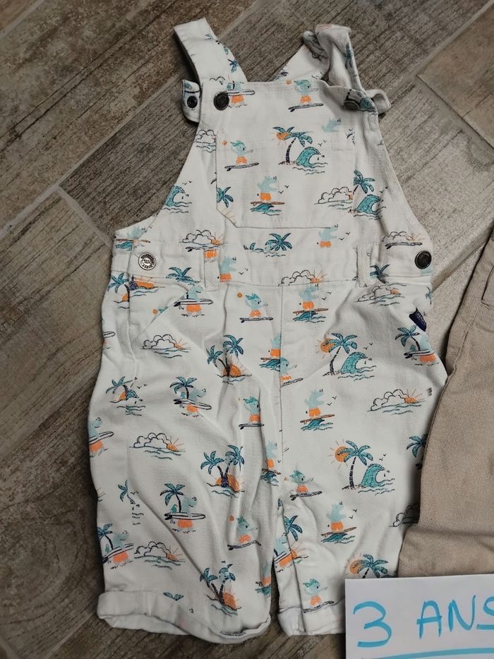 Lot de 2 salopettes taille 3 ans - photo numéro 2