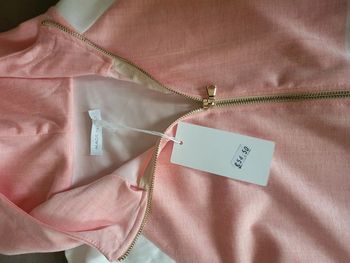 Ensemble set rose avec pantalon taille L et sweat à capuche assortie