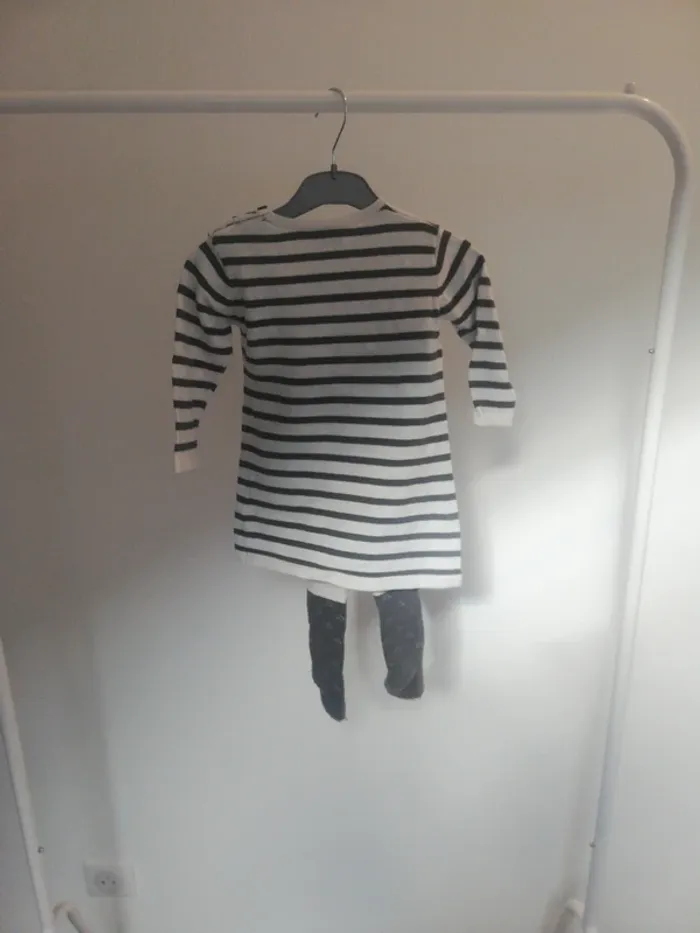 Robe et collant 62/68cm 2/6mois - photo numéro 3