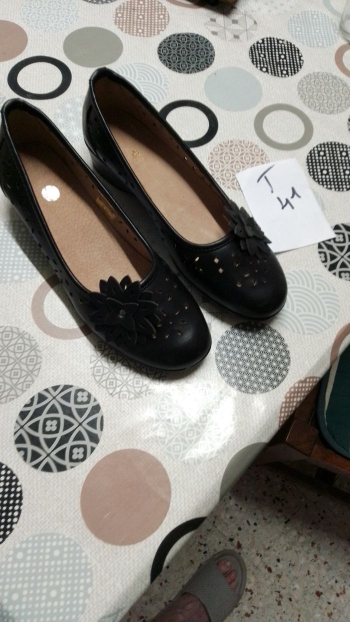 Chaussure - photo numéro 2
