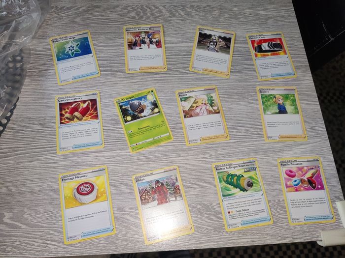 Lot de 93 cartes pokémon en français - photo numéro 3
