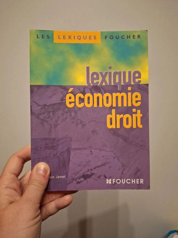 Livre lexique économie droit foucher