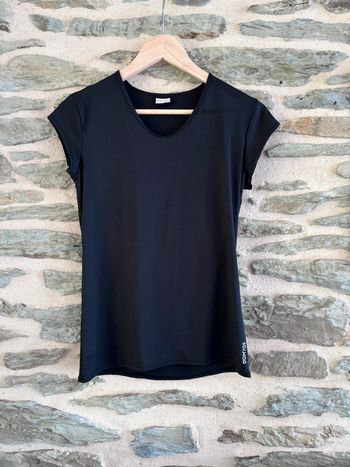 T-shirt noir taille XS