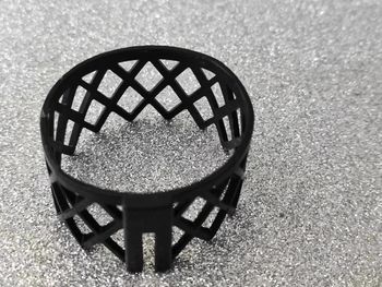 28/ accessoire Monster High support noir