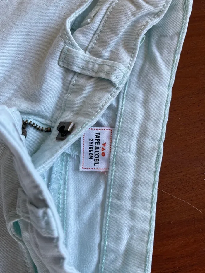 Lot de 2 shorts Tape à l’Oeil très bon état taille 2 ans - photo numéro 4