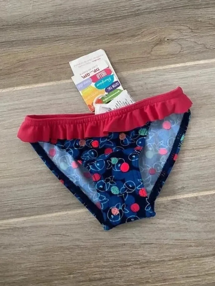 culotte maillot de bain bébé 6 mois neuf avec étiquette bleu rouge poisson DPAM - photo numéro 2