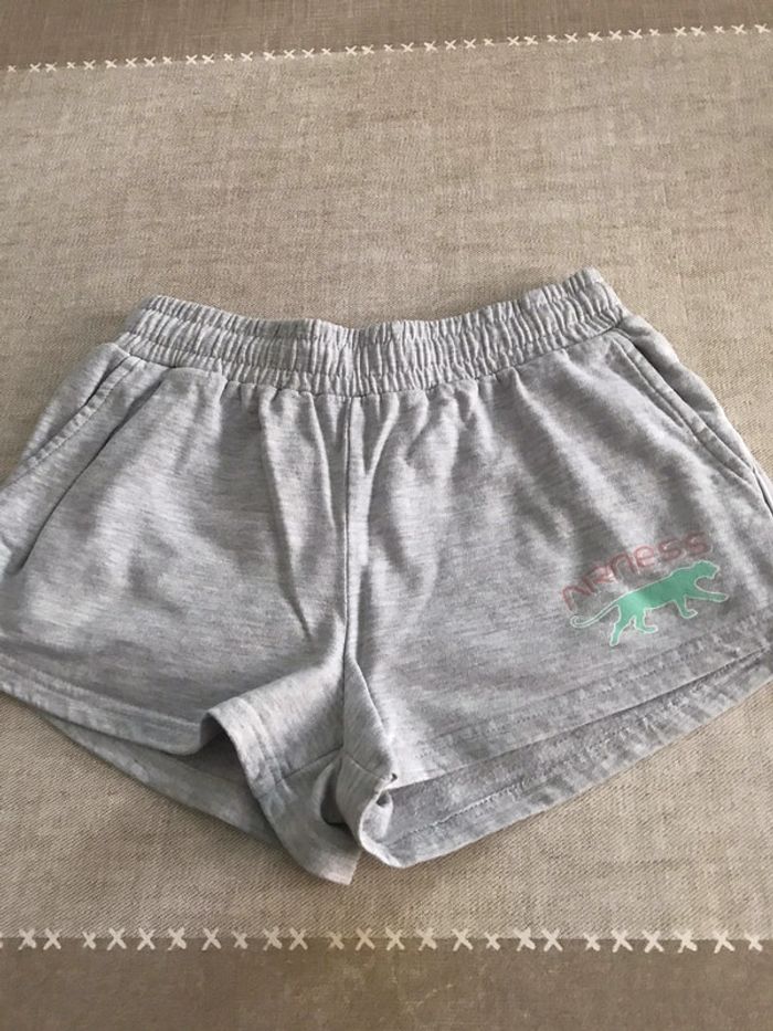 Short neuf 10 ans