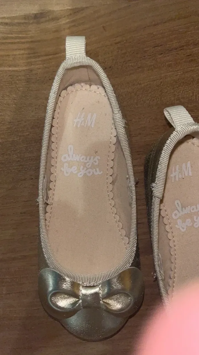 Ballerine doré H&M 24 - photo numéro 3