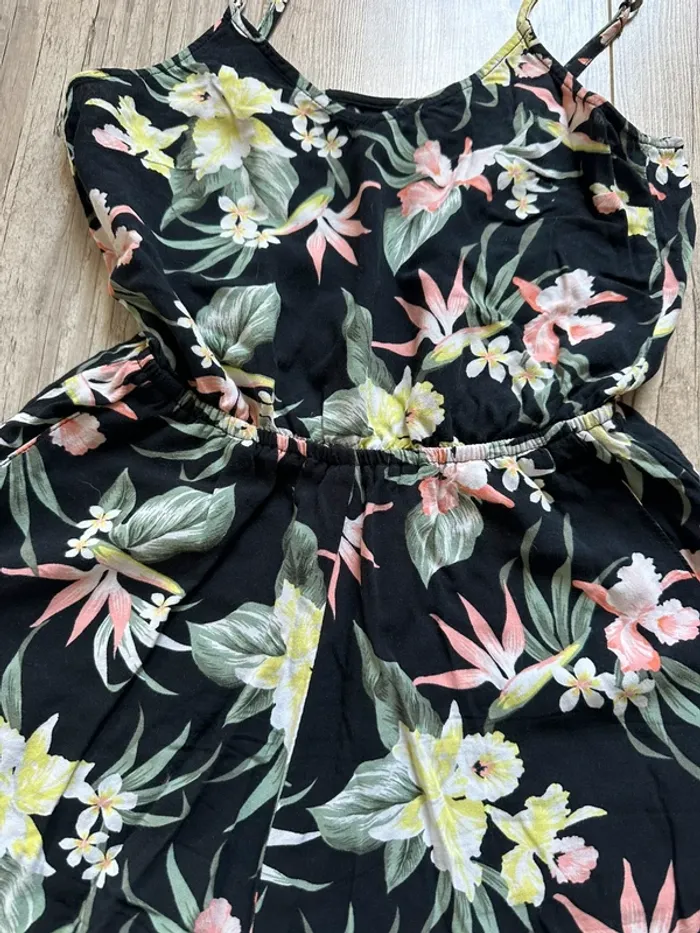 Petite combishort hm xxs 32 noir fleuri tropical - photo numéro 3