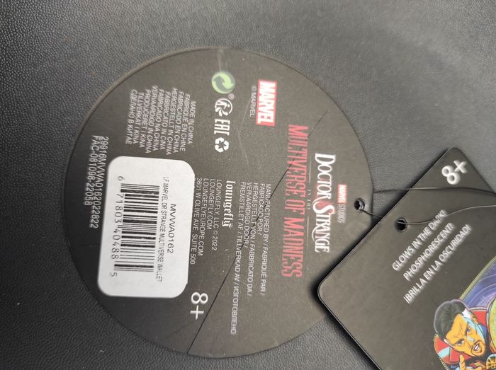 Porte monnaie loungefly marve l studio docteur strange  neuf - photo numéro 4