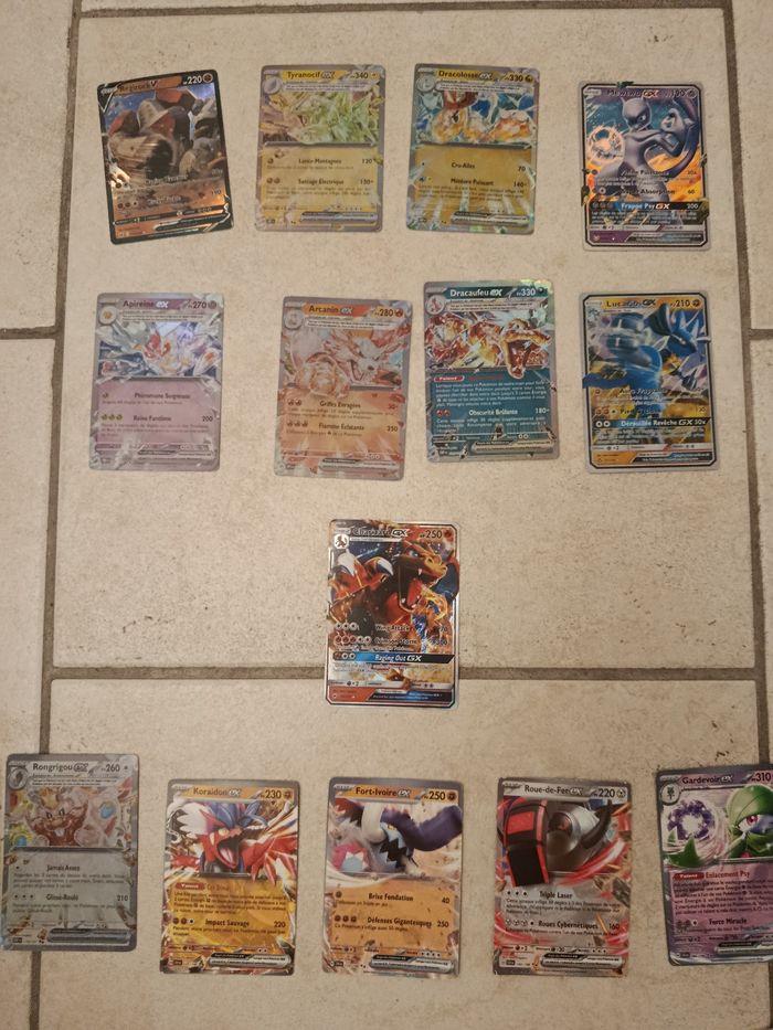 Lot de cartes pokemon