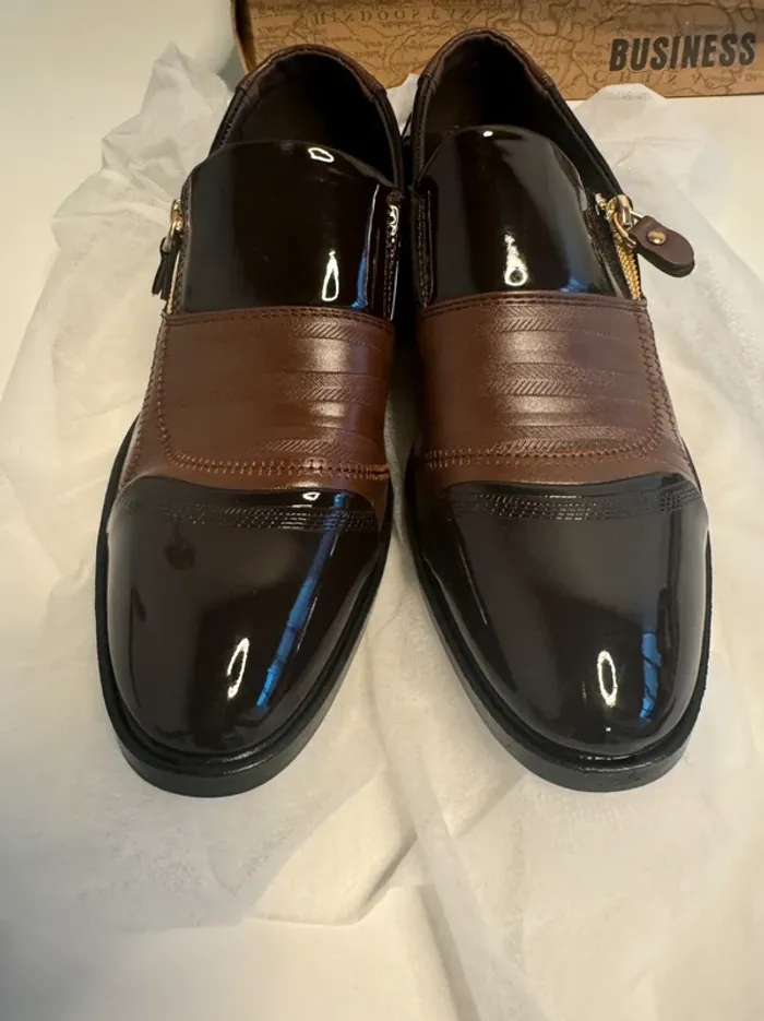 Chaussures de ville effet verni taille 38 neuves - photo numéro 3