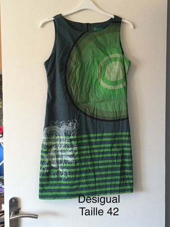 Robe Desigual verte Taille 42