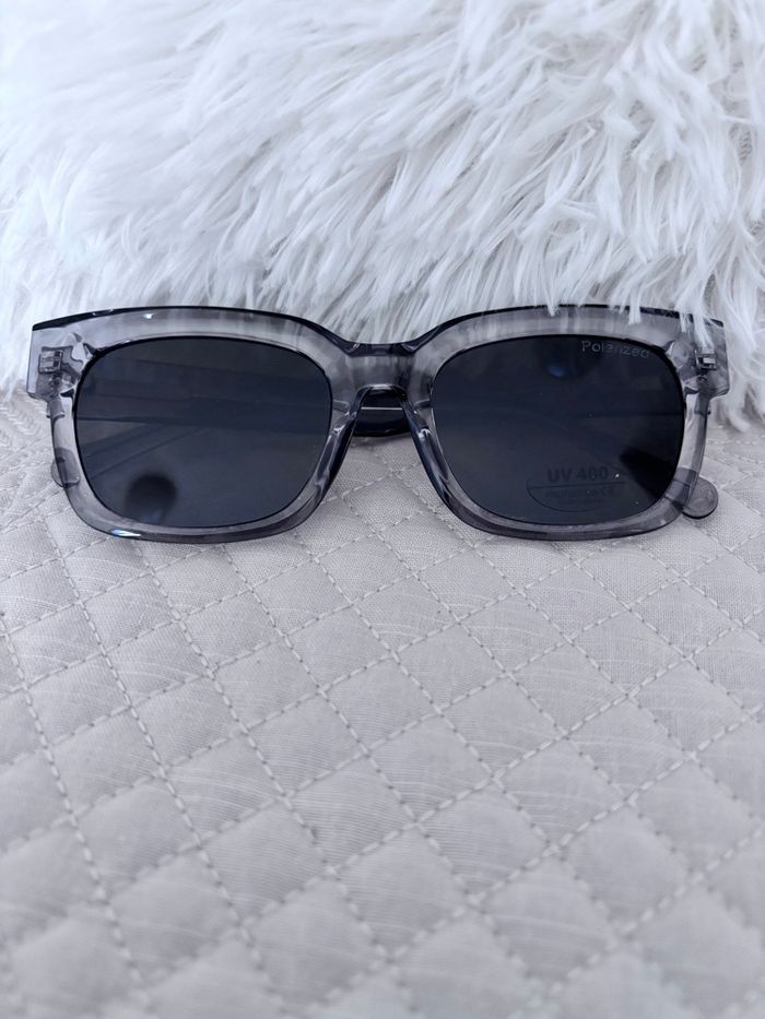 Lunette de soleil mixte - photo numéro 3