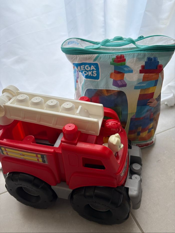 Lot mega block