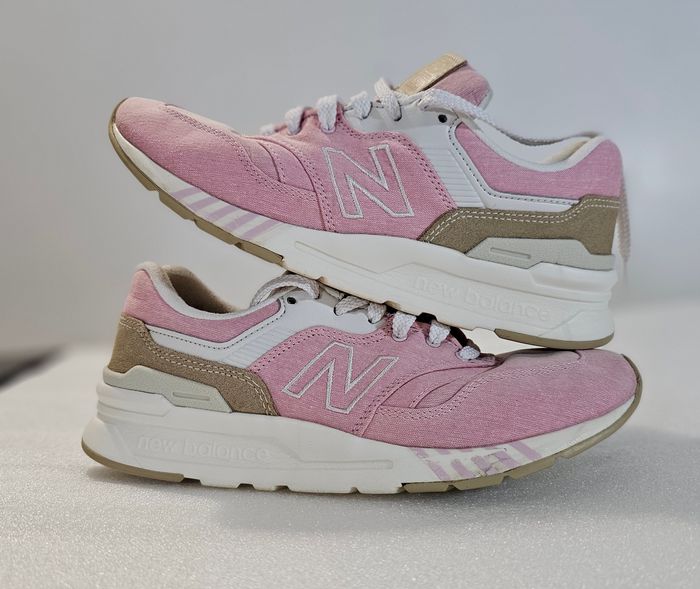 👟 Baskets New Balance roses - photo numéro 2