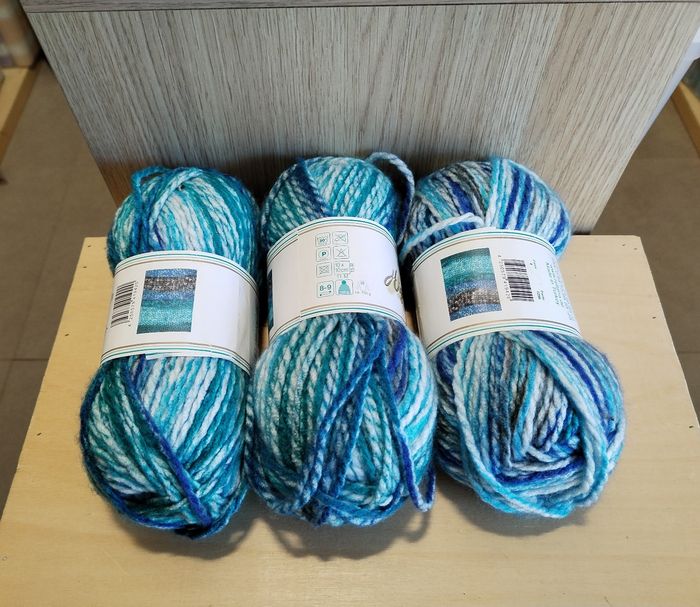 Lot de 3 pelotes de laine dégradé bleu turquoise blanc - photo numéro 5