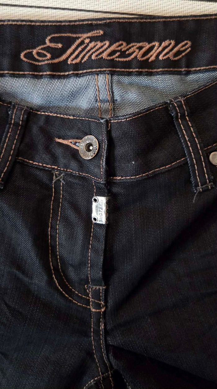 JEAN TIMEZONE 27/32 – DENIM FONCÉ – EXCELLENT ÉTAT - photo numéro 3