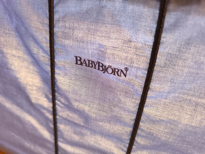 Lit babybjorn bleu et noir - photo numéro 3