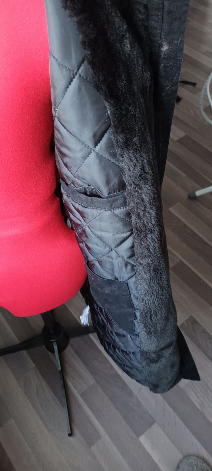 Manteau noir - photo numéro 4