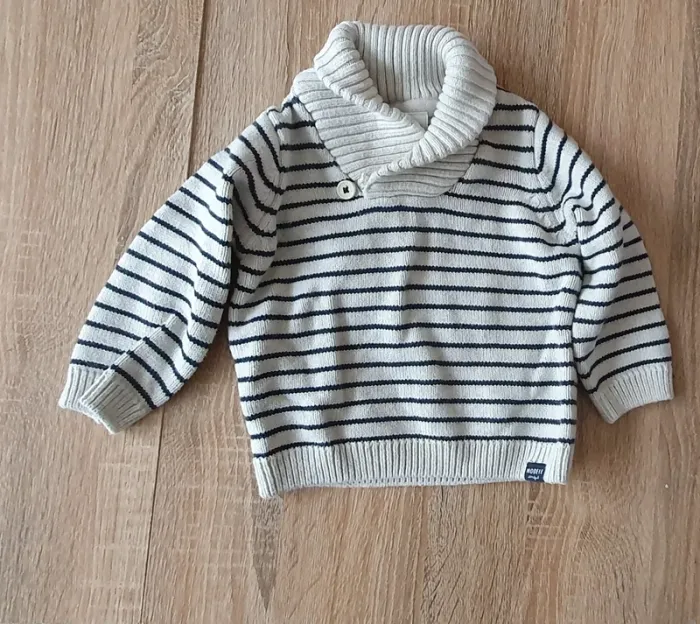 Pull rayé