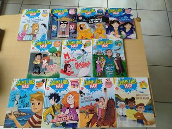lot de 11 "J'aime lire max"