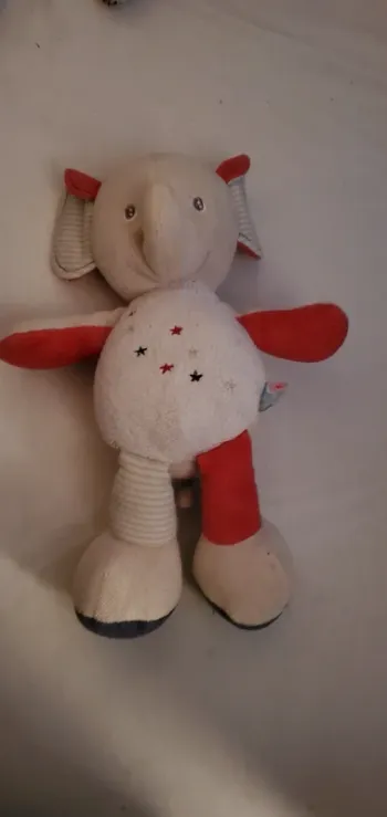 Peluche éléphant