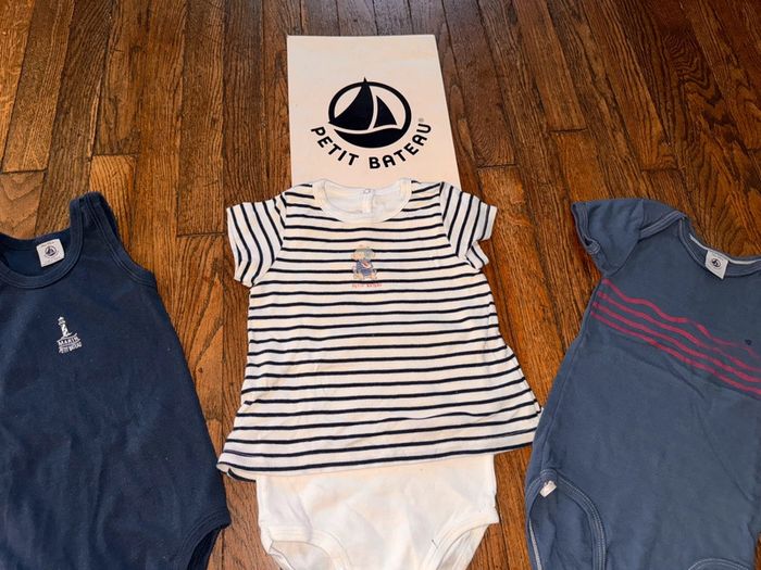 Lot trois body petit bateau 36 mois - photo numéro 2