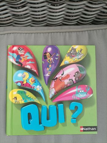 Livre de découverte "qui ?"