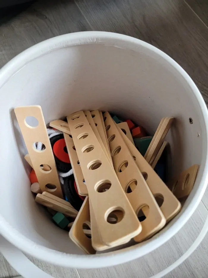 Jeu de construction en bois - photo numéro 2