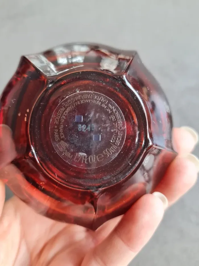 Flacons de parfum vides - photo numéro 6