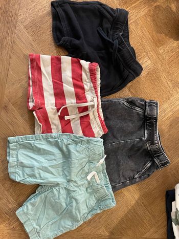 Lot short 18 mois