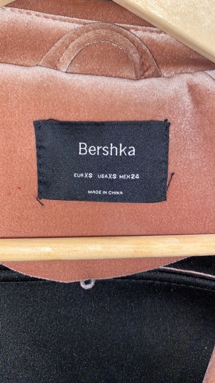 Veste en velours #Bershka# - photo numéro 2