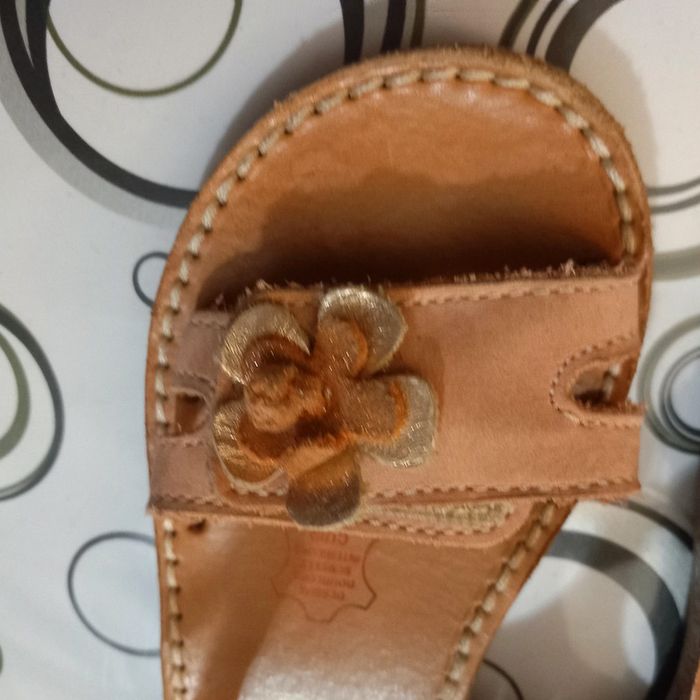 Sandales fille naf naf - photo numéro 2