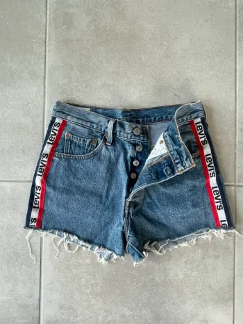 Short en jean Lévis