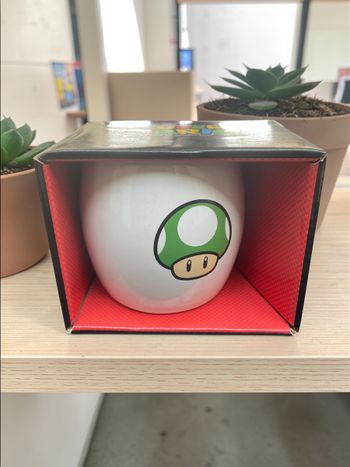 Mug Super Mario Champignon vert officiel Nintendo – neuf en boîte – 380 ml