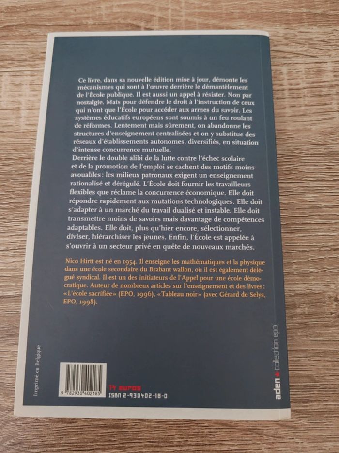 Nico Hirtt ⭐ Les nouveaux maître de l'école - photo numéro 2