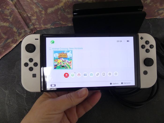 Nintendo Switch oled - photo numéro 9