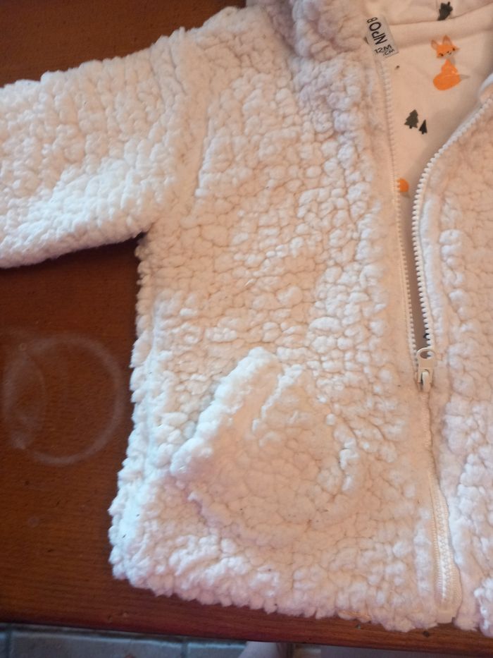 Veste avec capuche - photo numéro 2