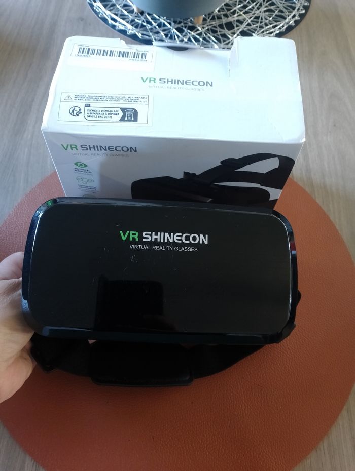 Casque de réalité virtuelle - photo numéro 2