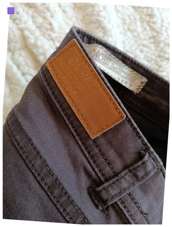 Pantalon jean noir/grisé cache cache peu porté - photo numéro 4