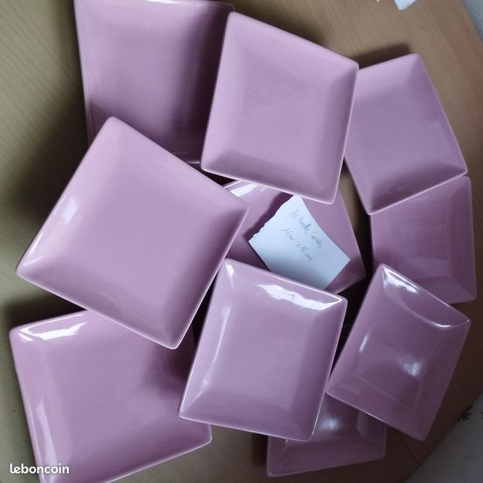 Lot assiettes faïence - photo numéro 3