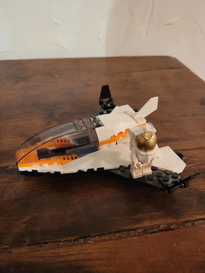 Vends vaisseau lego city 60224 - photo numéro 2