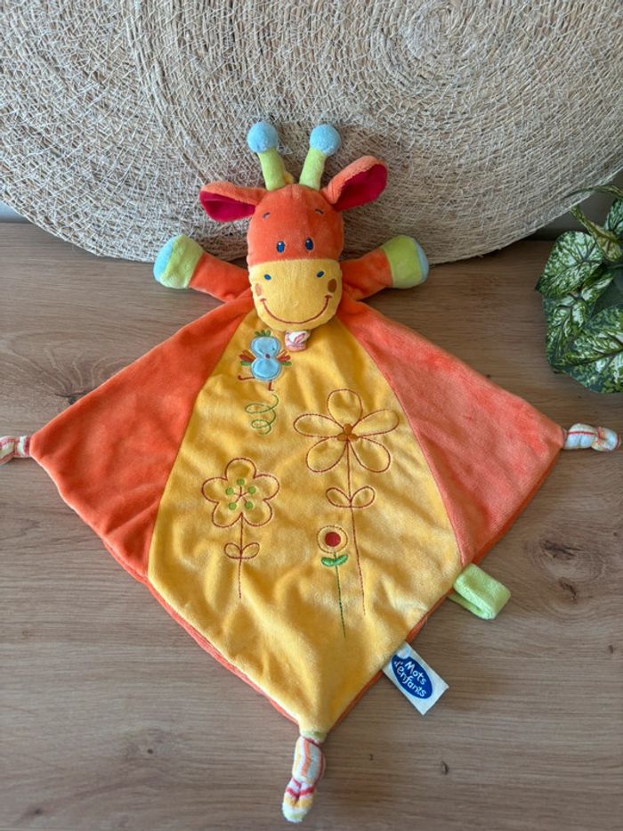 Neuf Doudou plat girafe jaune orange oiseau brodé mots d enfants - photo numéro 2